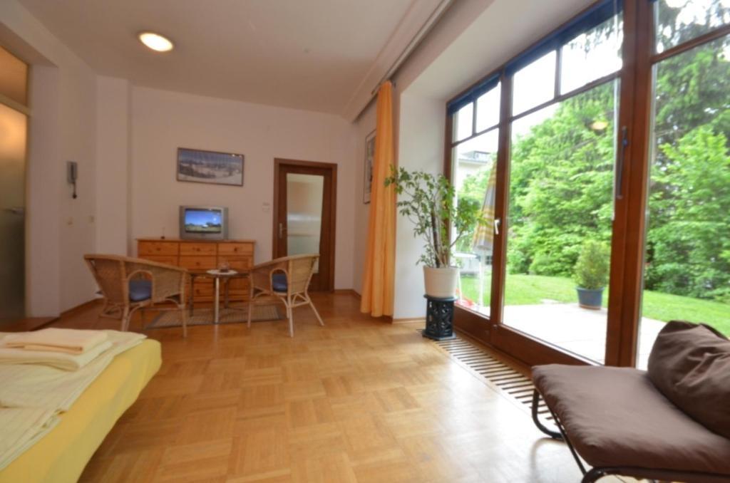Gartenapartment Zell am See Buitenkant foto